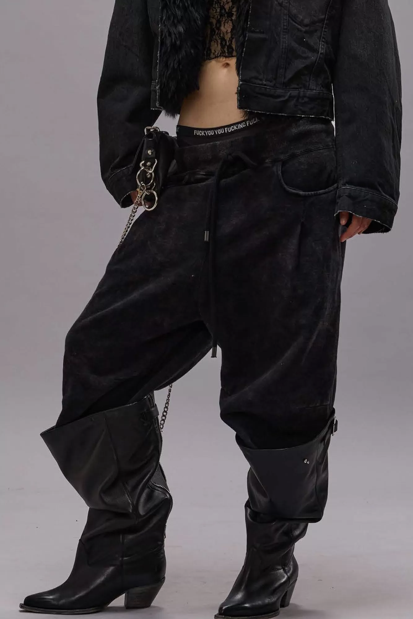 Pants & Shorts<R13 CROPPED PLEATED SWEATPANT - ACID BLACK