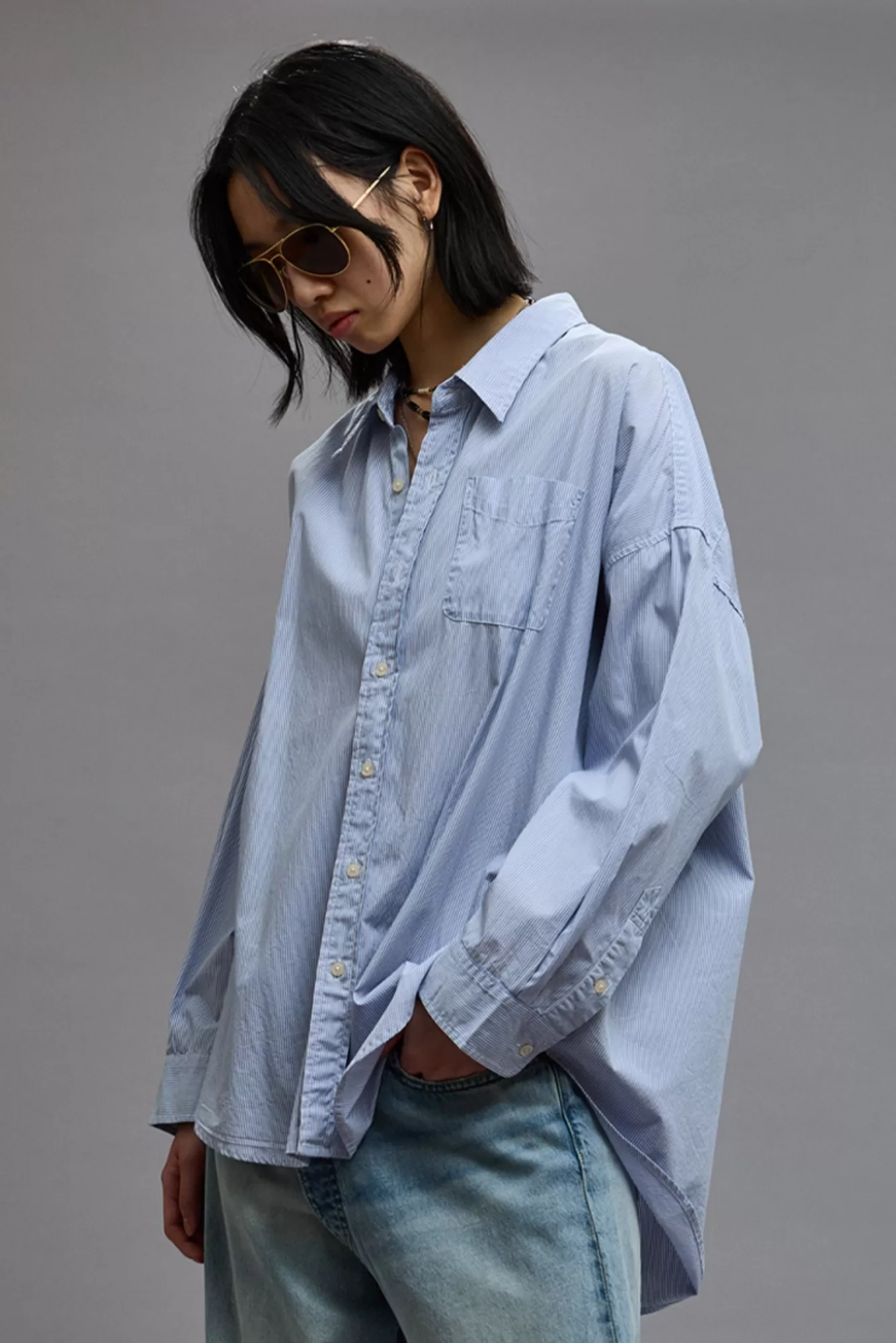 Tops<R13 DROP NECK SHIRT - BLUE AND WHITE STRIPE