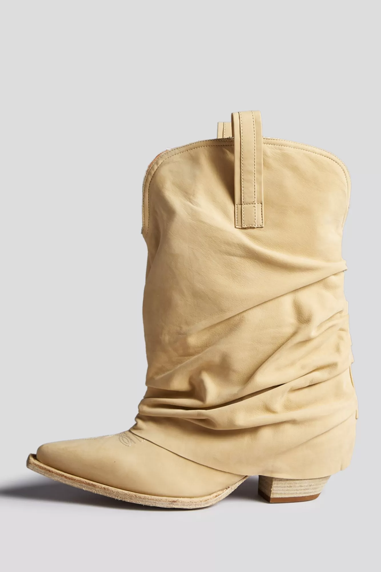 Boots | Cowboys<R13 LOW RIDER COWBOY BOOT - WHEAT