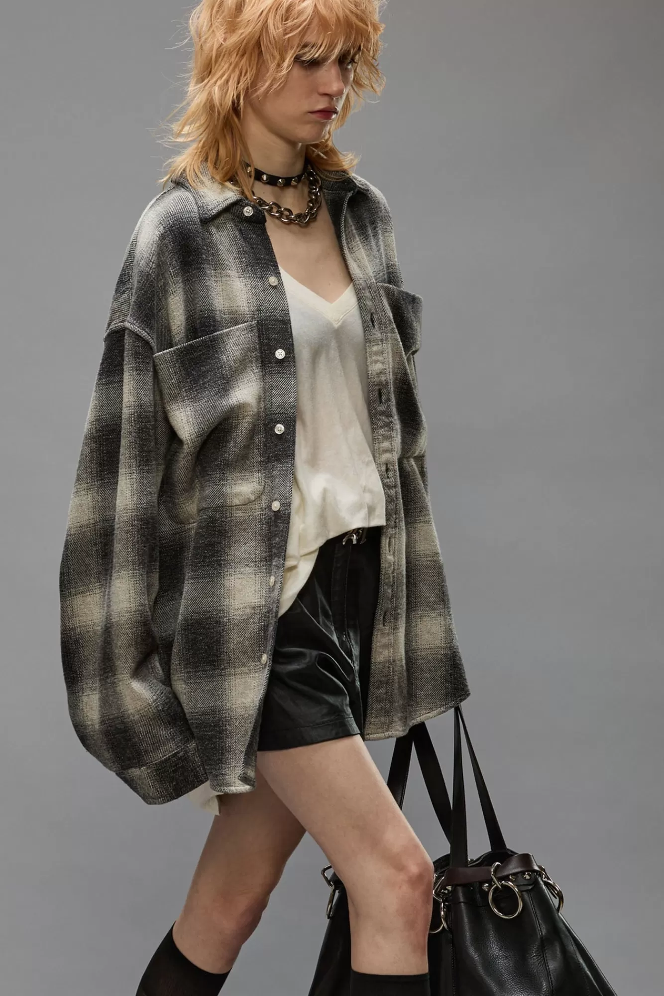 Tops<R13 OVERSIZED POCKET DROP NECK - GREY OMBRE PLAID