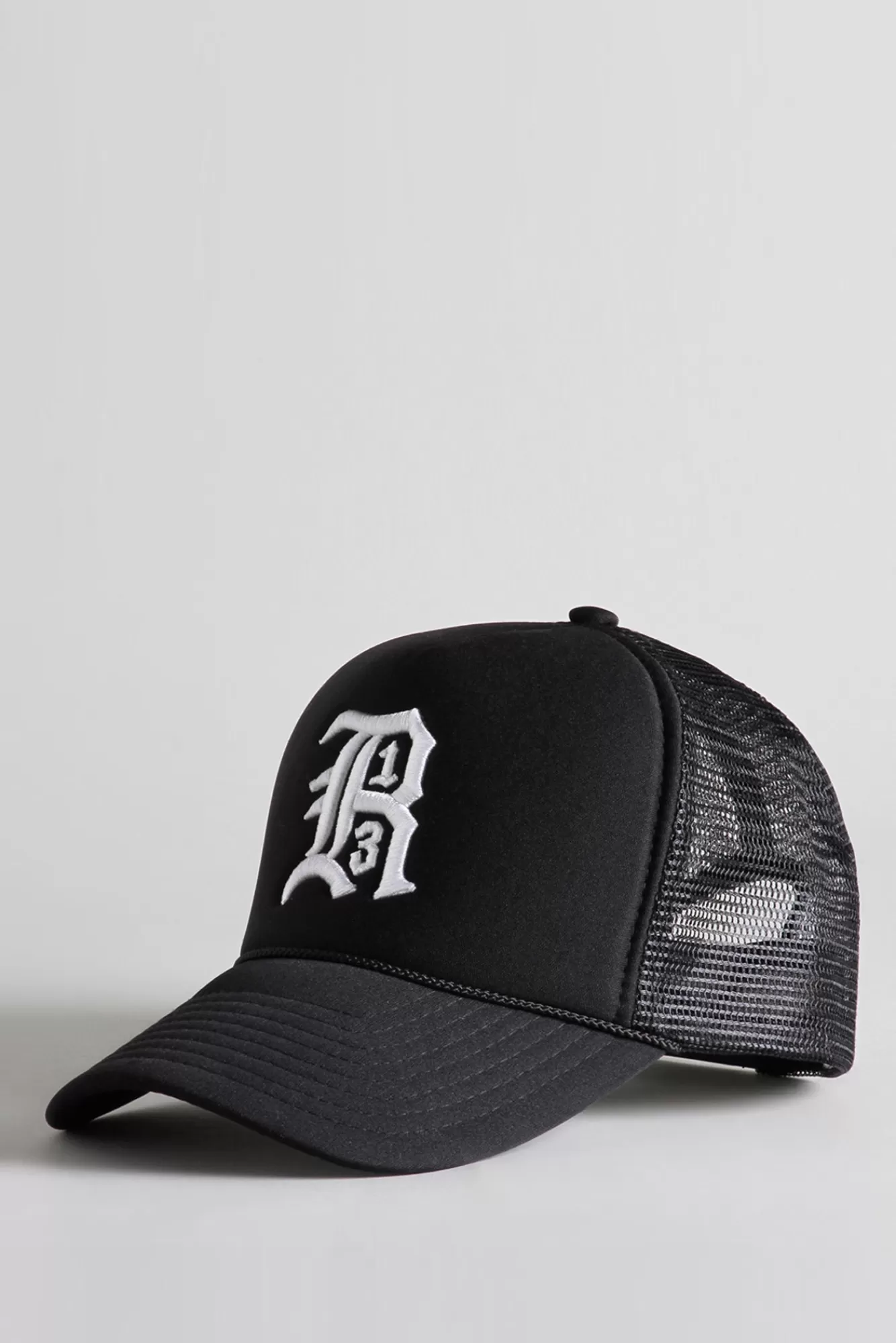 Hats<R13 TRUCKER HAT - BLACK