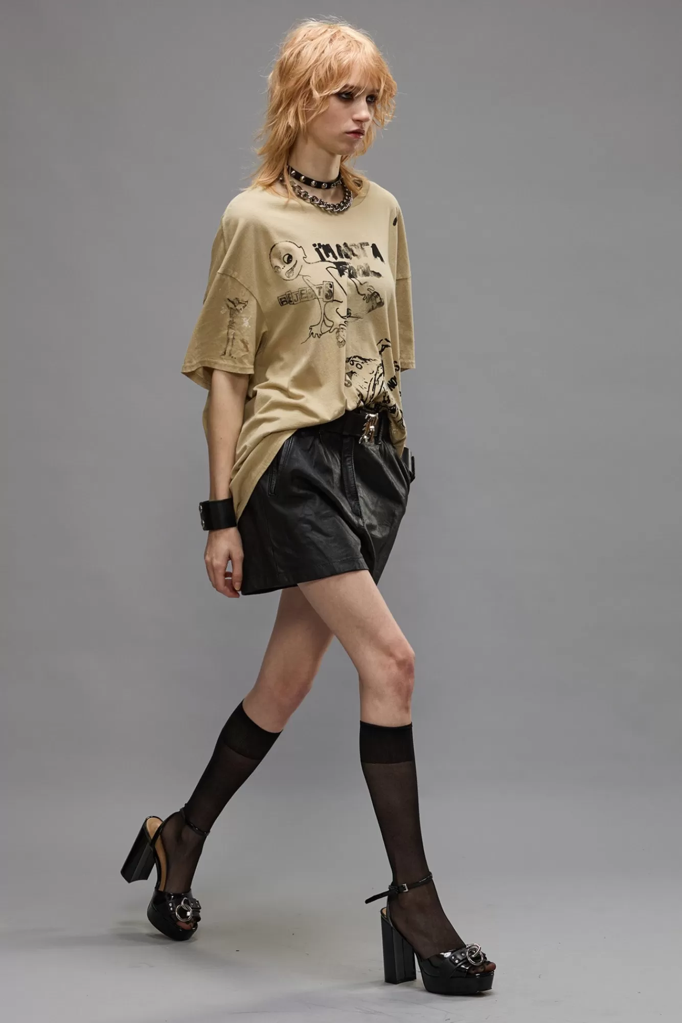 T-Shirts<R13 RELAXED STAMP T - SPLATTERED KHAKI