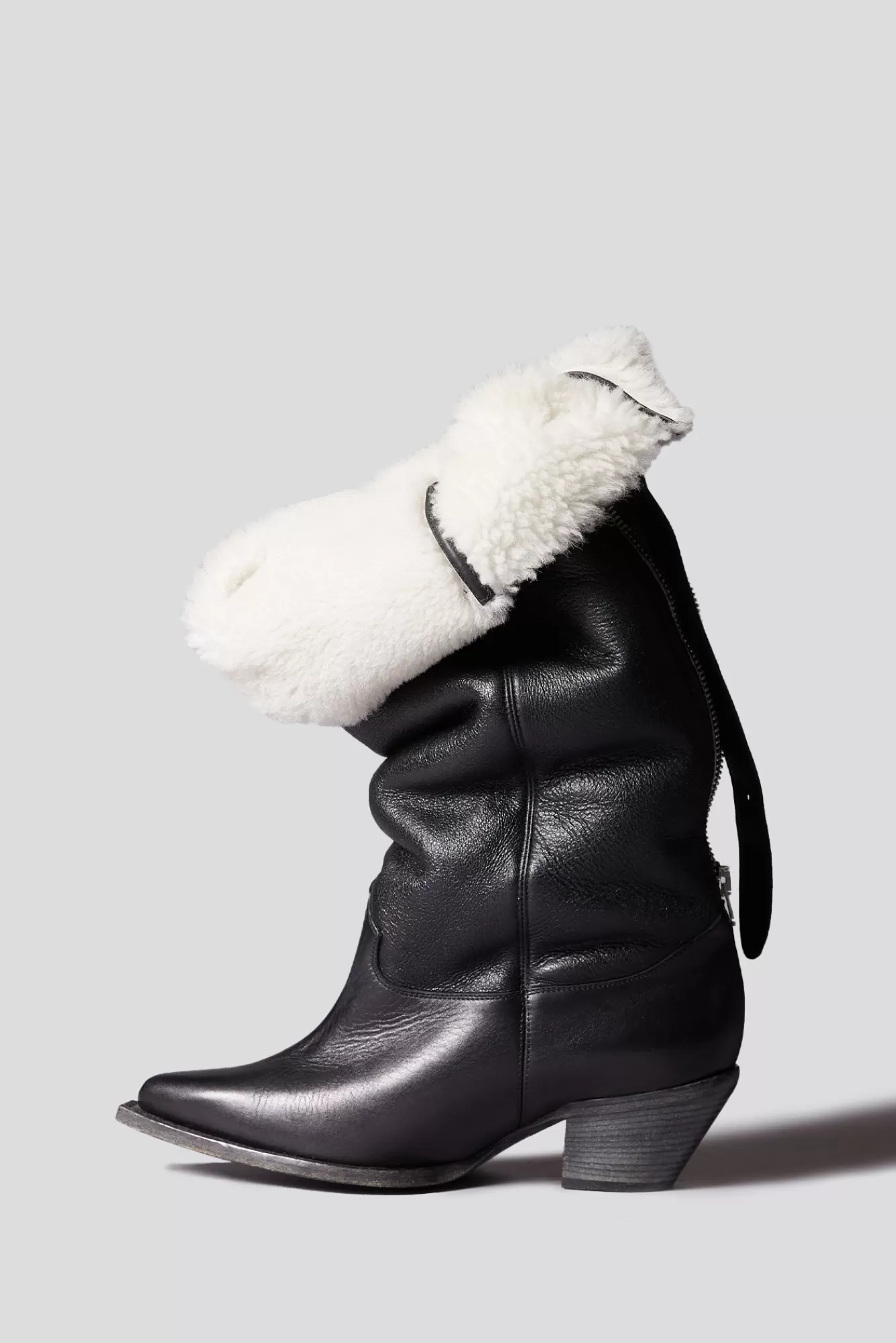 Boots | Cowboys<R13 SLOUCH COWBOY BOOT - BLACK SHERPA