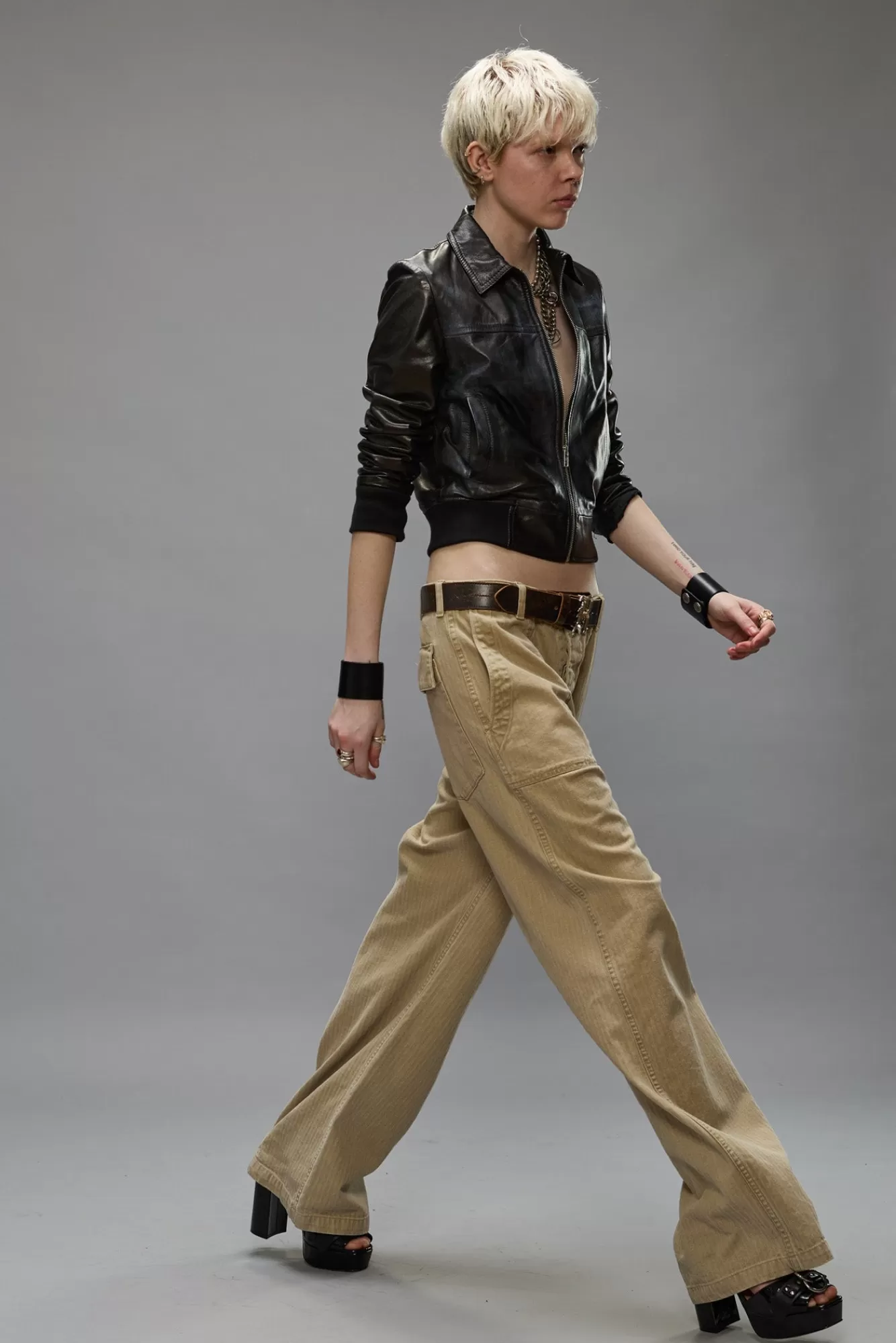 Pants & Shorts<R13 WIDE LEG UTILITY PANT - BEIGE